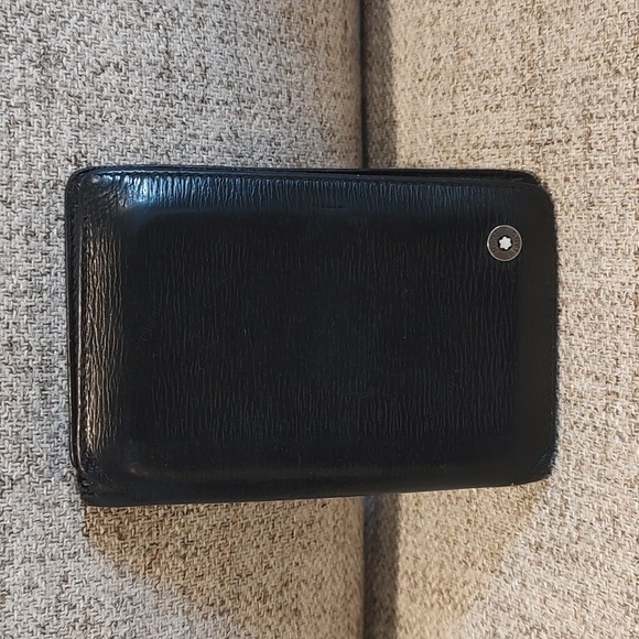 Montblanc Other - Montblanc Card Holder•Used•See Photos